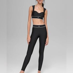 Alo Airlift Alignment Legging l GREAT CONDITION NEVER WORN l Black/White Size S